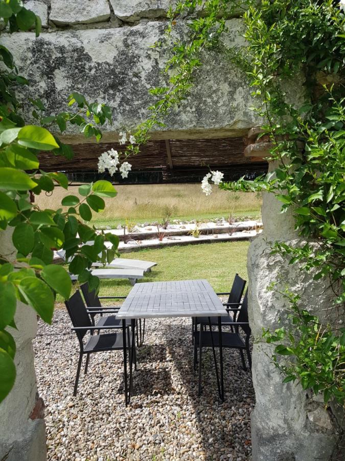 Le Clos Du Murier Bed & Breakfast *
