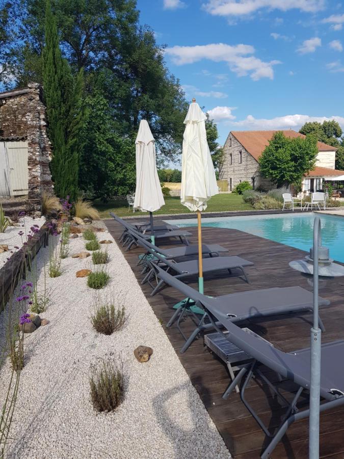 Le Clos Du Murier Bed & Breakfast